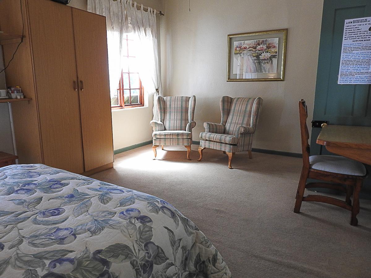 Mosselbay Backpackers Hostel Mossel Bay Exterior photo