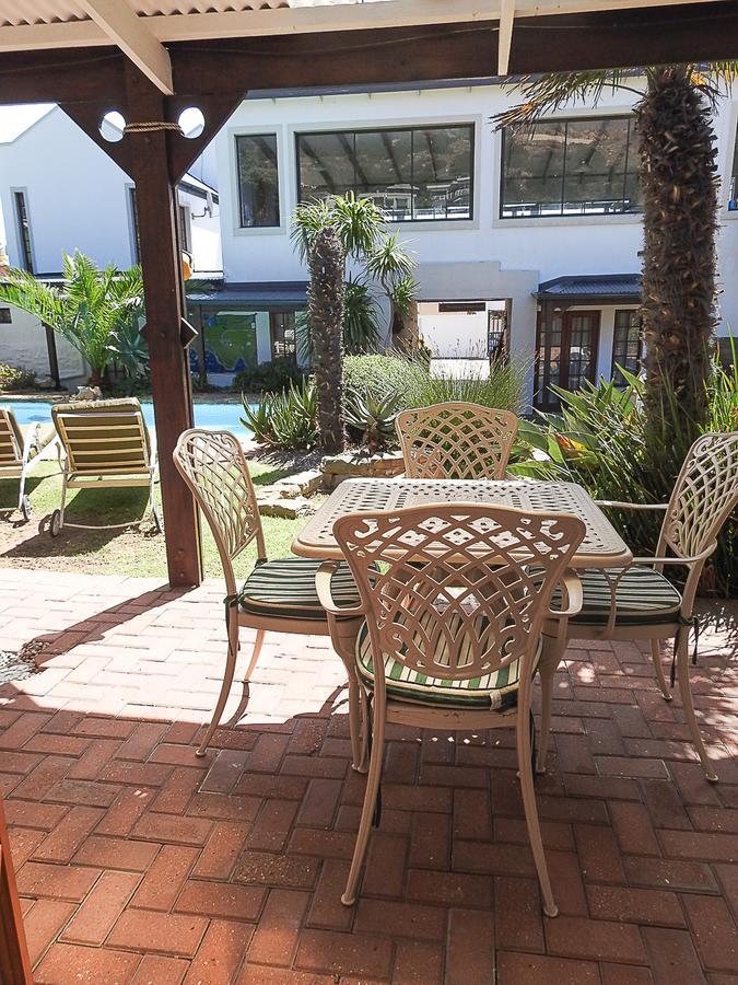 Mosselbay Backpackers Hostel Mossel Bay Exterior photo